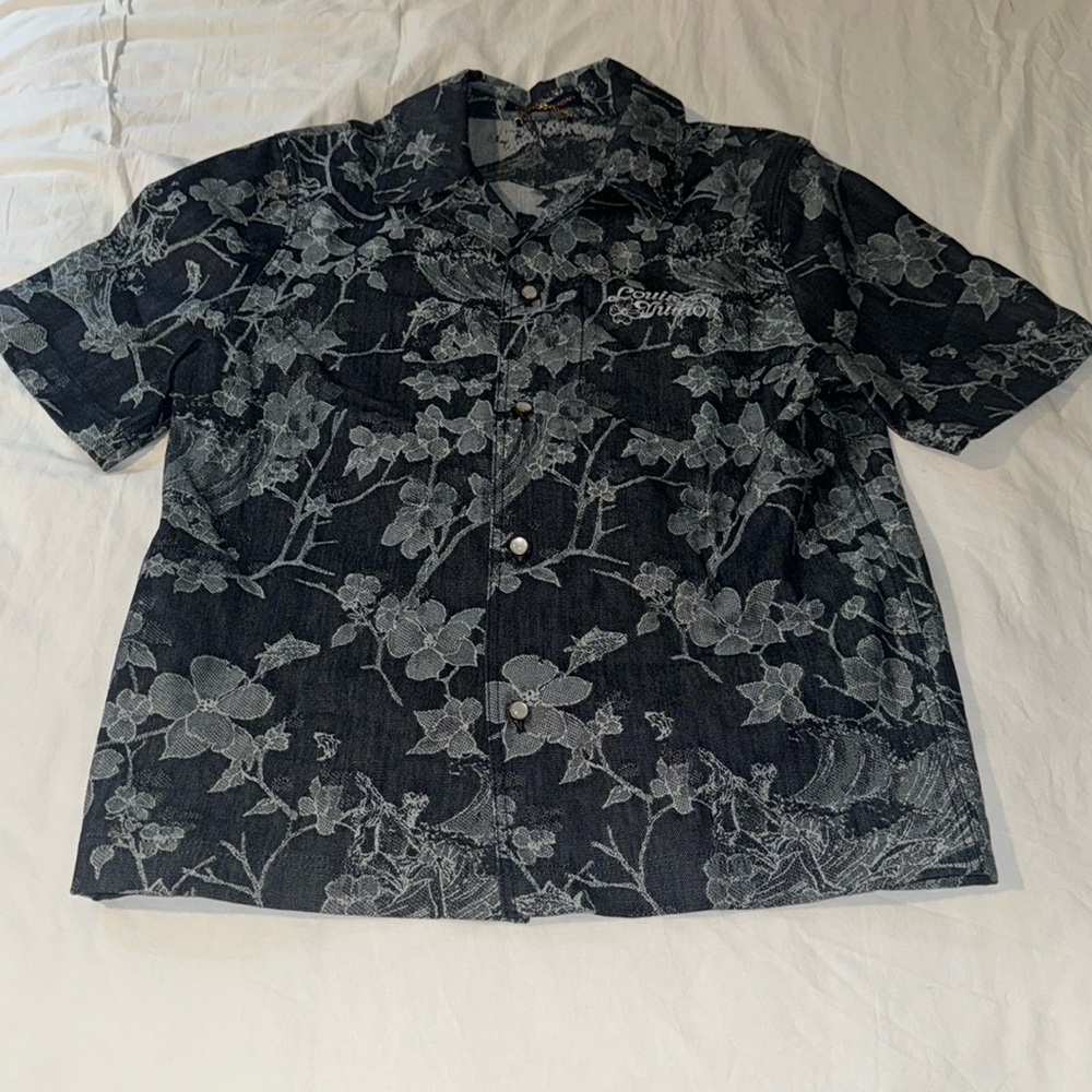 LOUIS VUITTON open collar denim shirt